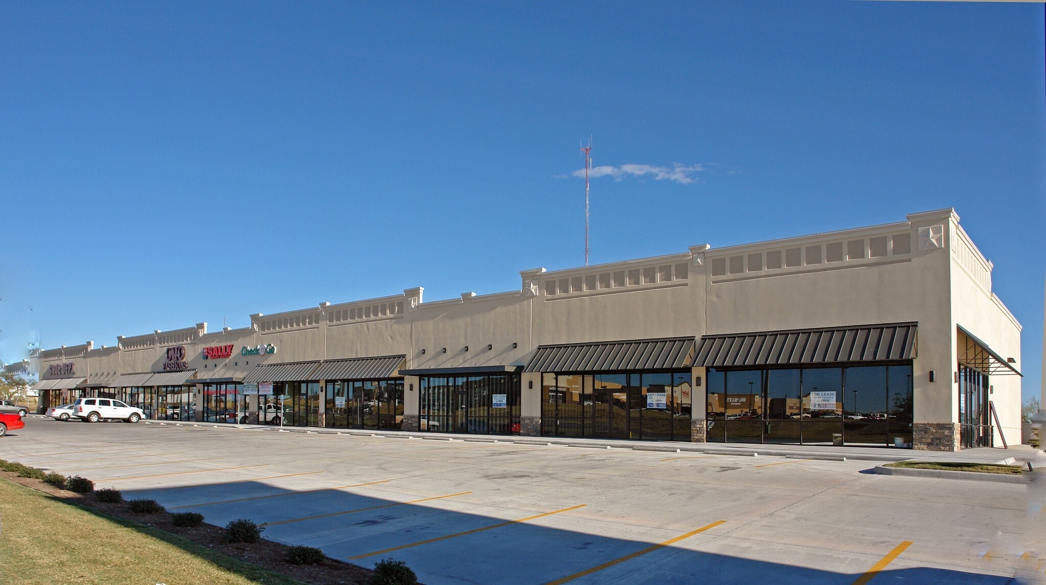 613-617 W 29th St, San Angelo, TX à louer Photo de l’immeuble– Image 1 sur 2
