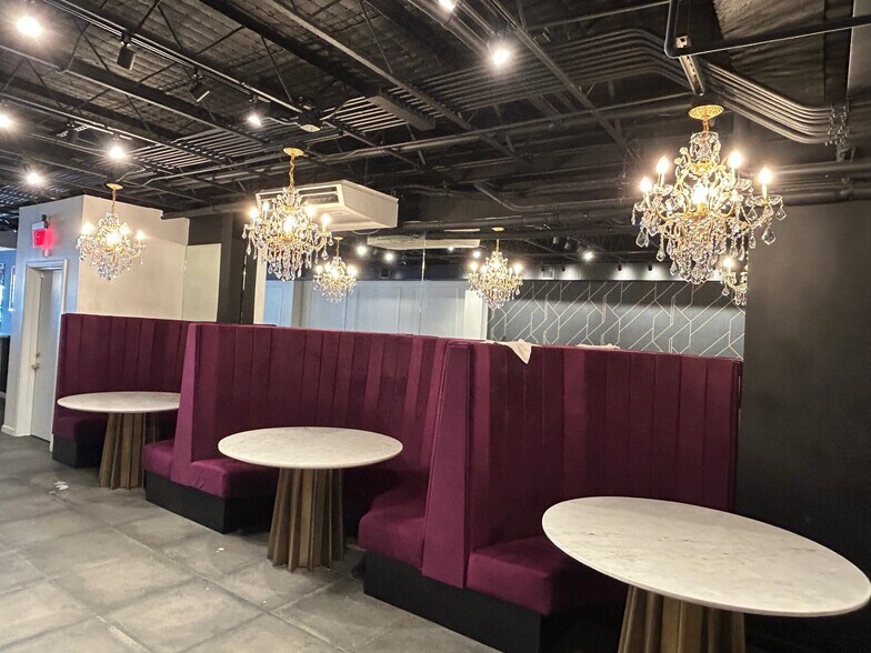 3457 Waialae Ave, Honolulu, HI à louer - Photo de l’immeuble – Image 3 sur 10