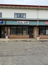 1208 Highway 34, Matawan, NJ à louer Photo de l’immeuble– Image 1 sur 9