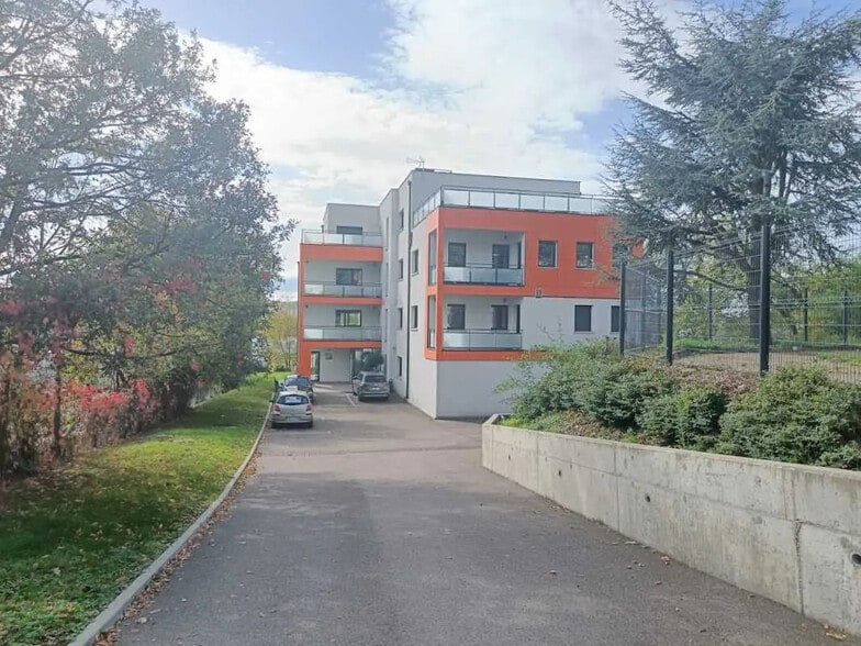 Bureau dans Saint-Étienne à vendre - Photo de l’immeuble – Image 1 sur 1