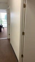 15720 Ventura Blvd, Encino, CA à louer - Vidéo sur l’annonce professionnelle
