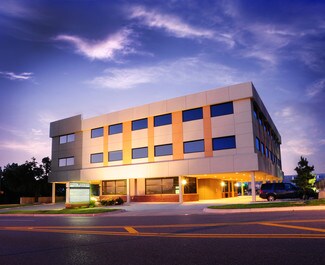Plus de détails pour 3300 NW 56th St, Oklahoma City, OK - Bureau/Médical, Médical à louer