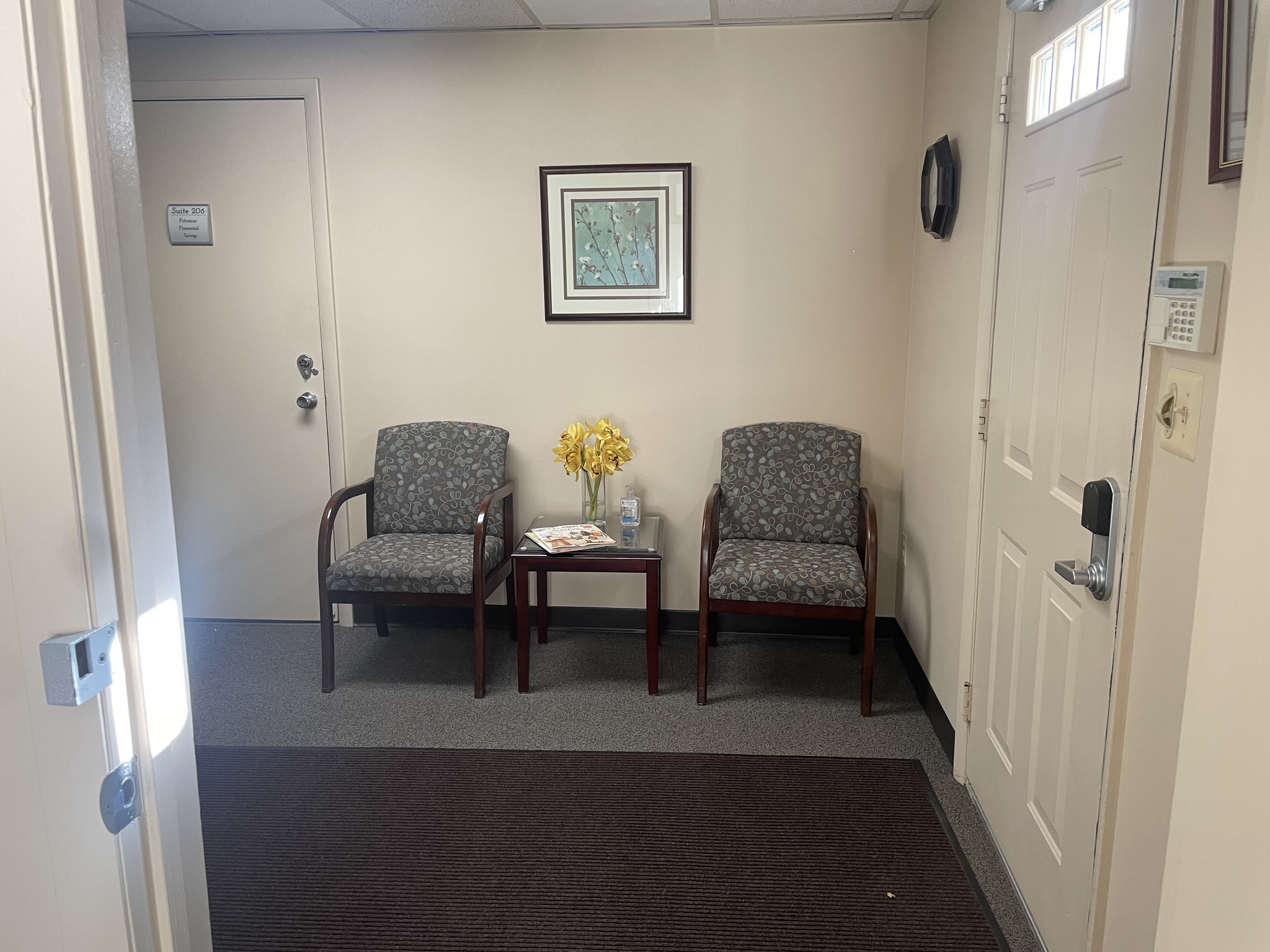 3545 Ellicott Mills Dr, Ellicott City, MD à louer Photo principale– Image 1 sur 13