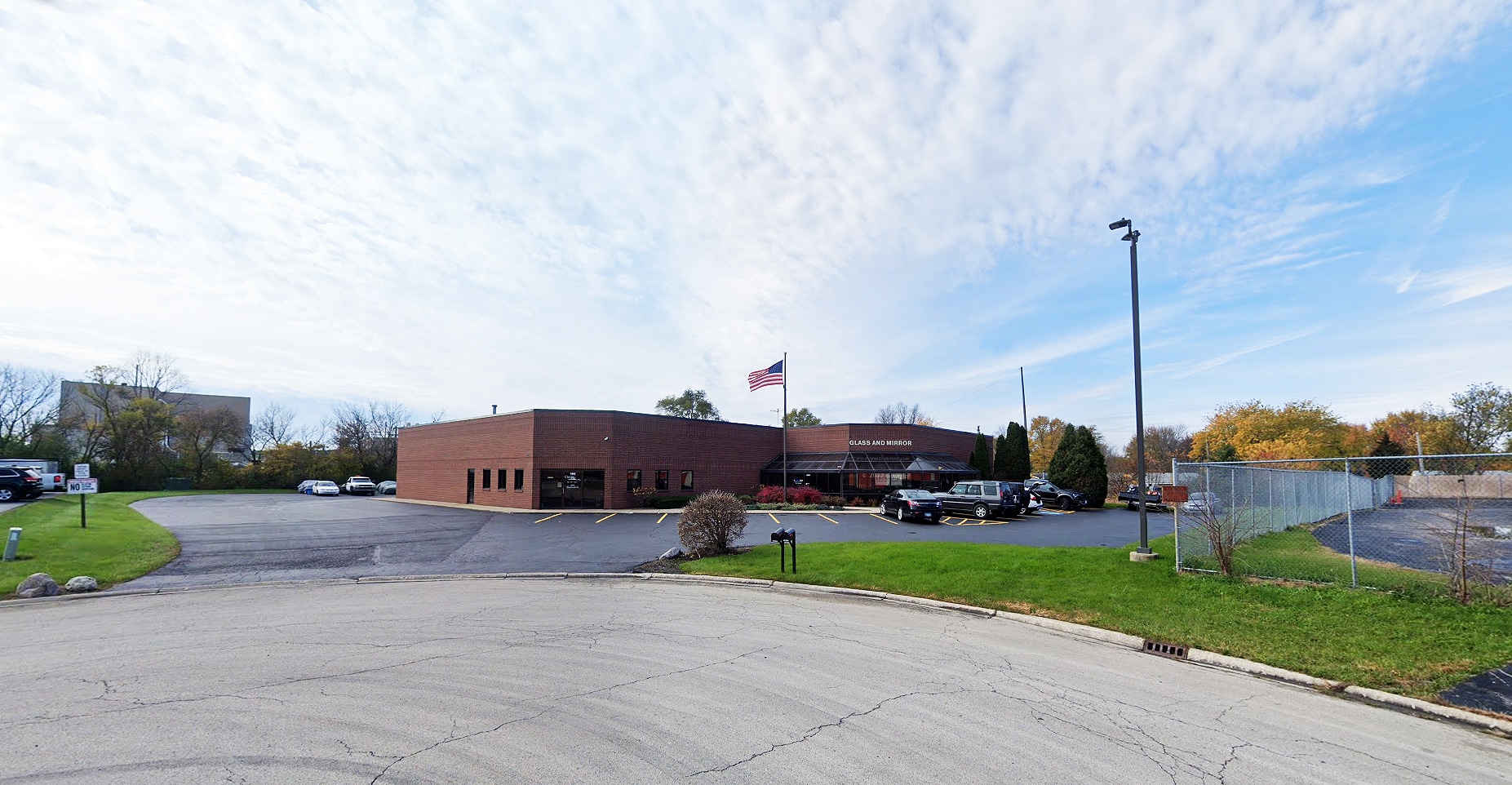 1000 Commerce Dr, Geneva, IL à louer Photo de l’immeuble– Image 1 sur 10