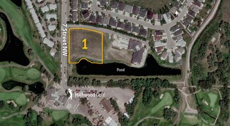 Plus de détails pour 504 7 St, High River, AB - Terrain à vendre