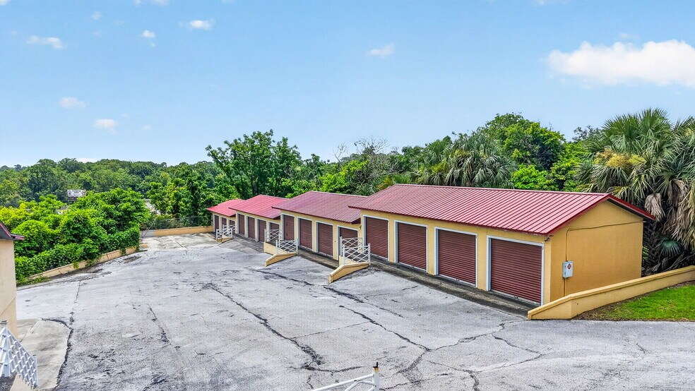2766 US-441, Fruitland Park, FL à vendre - Photo de l’immeuble – Image 2 sur 26