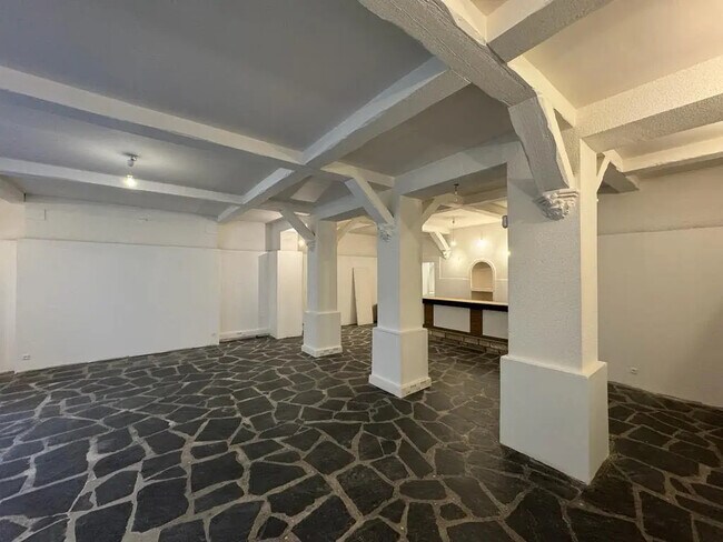 Plus de détails pour Bureau à louer