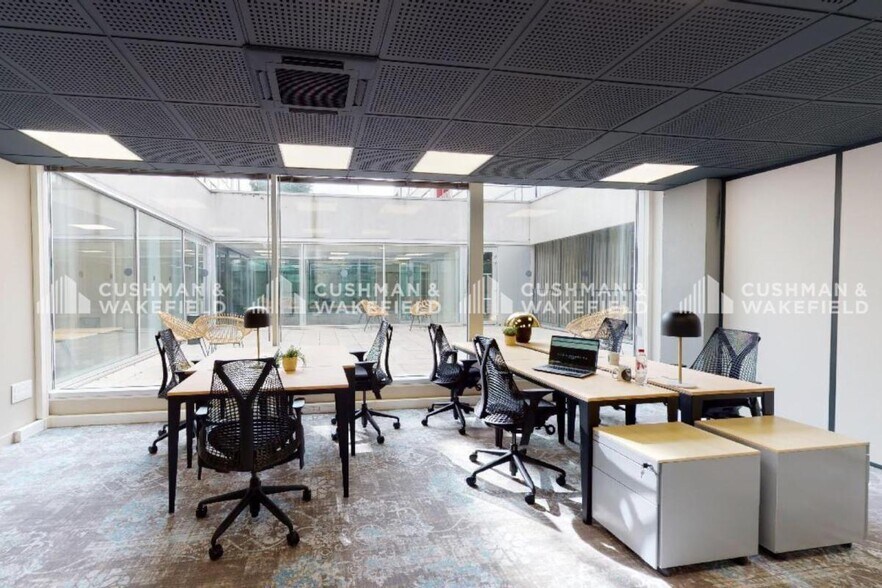143 Rue D'Athenes, Lille à louer - Photo de l’immeuble – Image 3 sur 15