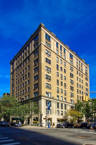 Plus de détails pour 133 E 64th St, New York, NY - Logement à vendre