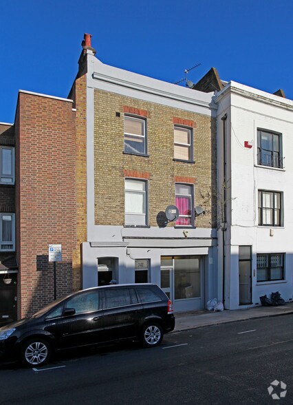 141 Greyhound Rd, Londres à louer - Photo de l’immeuble – Image 3 sur 3