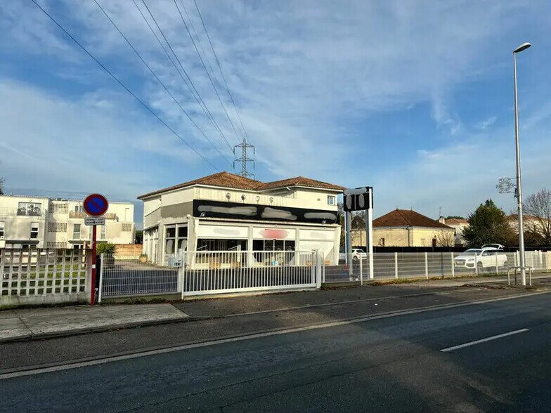 Local commercial dans Pessac à vendre - Photo de l’immeuble – Image 2 sur 15