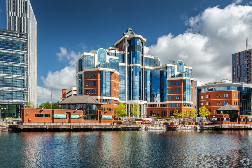 150-182 The Quays, Salford à louer - Photo de l’immeuble – Image 3 sur 13