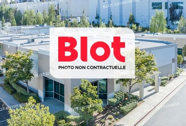 Plus de détails pour Local d’activités à vendre