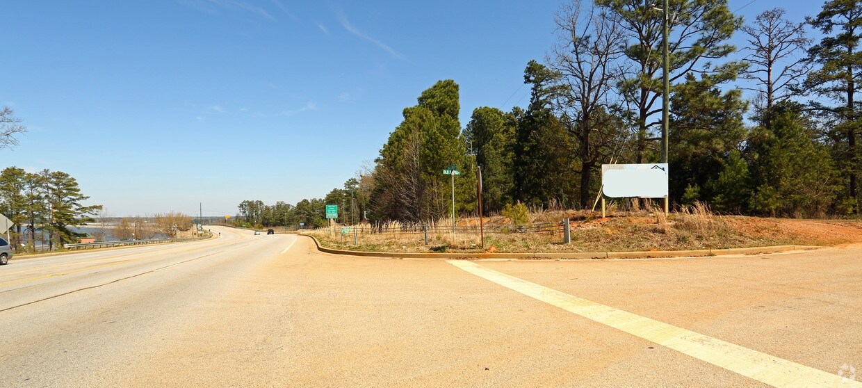 N Lake Dr, Lexington, SC à vendre Photo principale– Image 1 sur 8