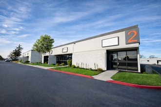 3636-3658 W 2100 S, Salt Lake City, UT à louer Photo de l’immeuble– Image 1 sur 3