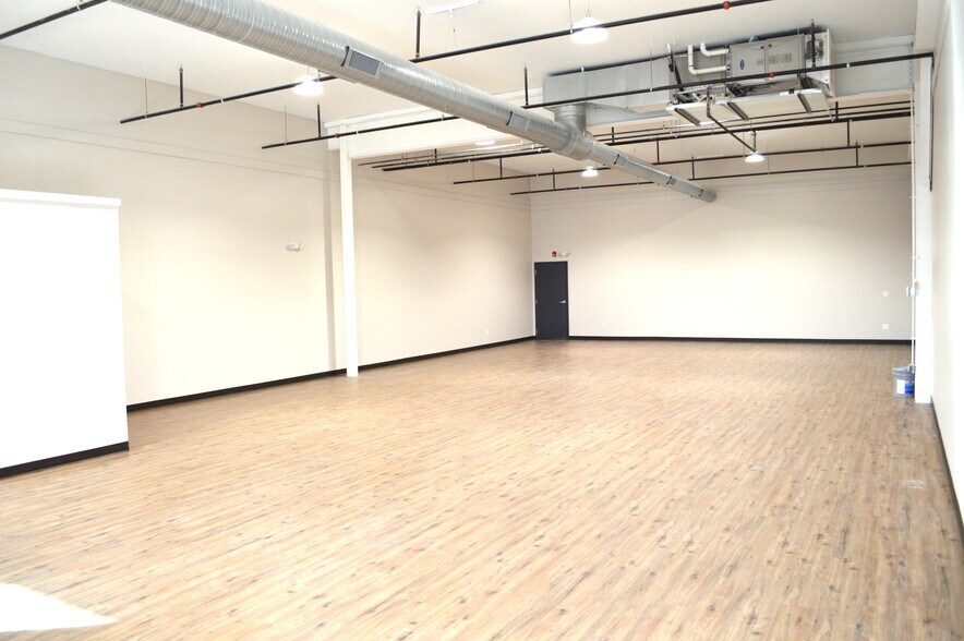 224 Berlin Tpke, Berlin, CT à louer - Photo de l’immeuble – Image 2 sur 8