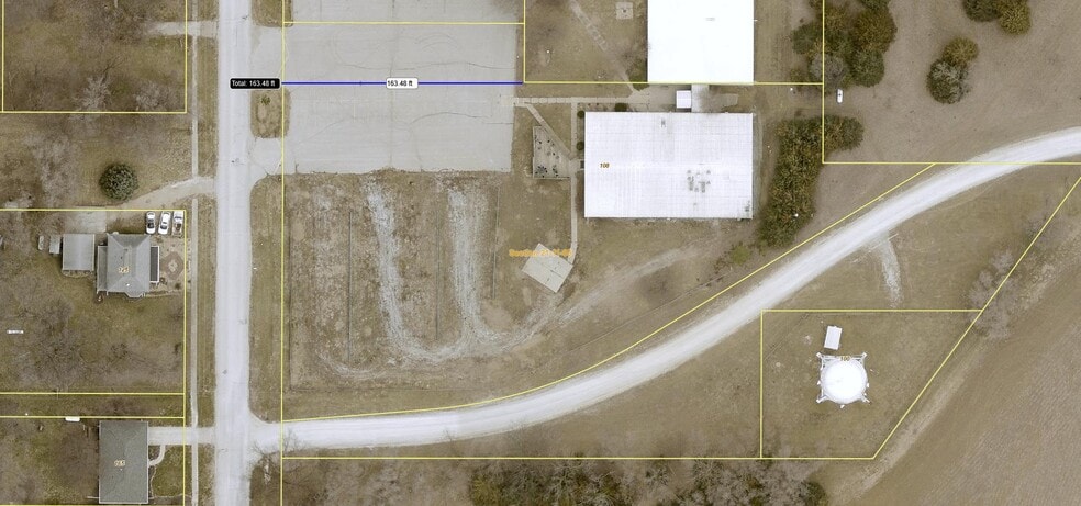 108 N East St, Malcolm, NE à louer - Photo de l’immeuble – Image 1 sur 6
