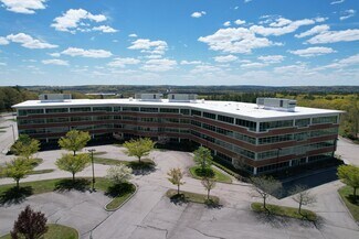 Plus de détails pour 900 W Park Dr, Westborough, MA - Bureau à vendre