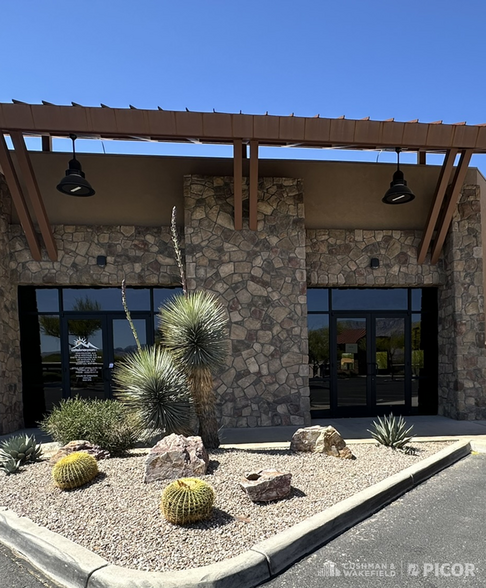 3925 E Fort Lowell Rd, Tucson, AZ à vendre - Photo de l’immeuble – Image 3 sur 3