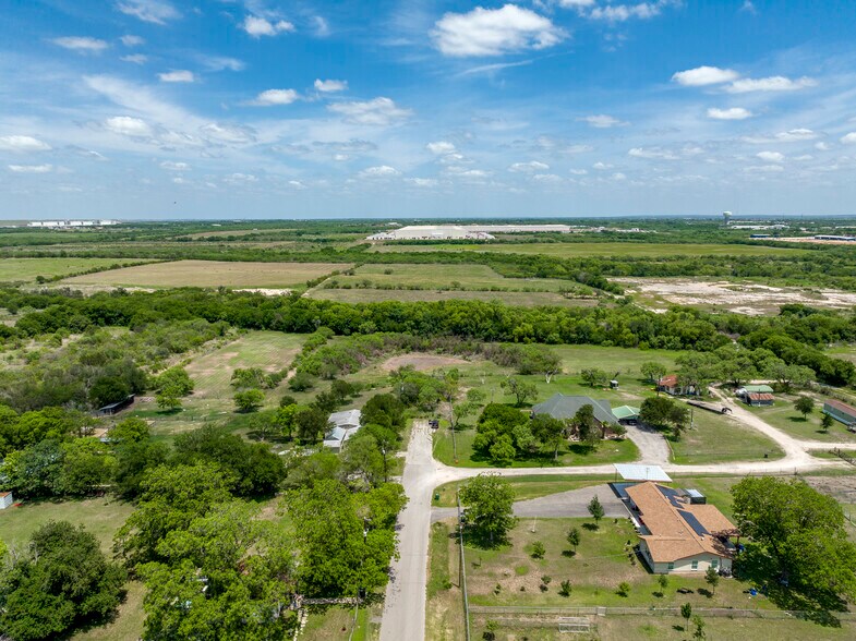 5410-5420 Uecker Rd, San Antonio, TX à vendre - Photo de l’immeuble – Image 2 sur 31