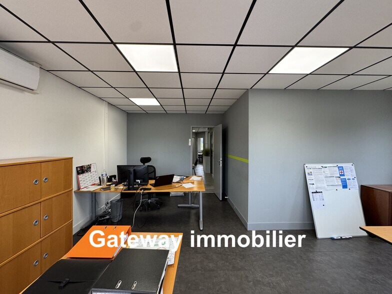 Bureau dans Clermont-Ferrand à louer - Photo intérieure – Image 2 sur 13
