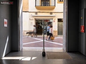 Local commercial dans Vilanova i la Geltrú, Barcelona à louer Photo intérieure– Image 2 sur 3