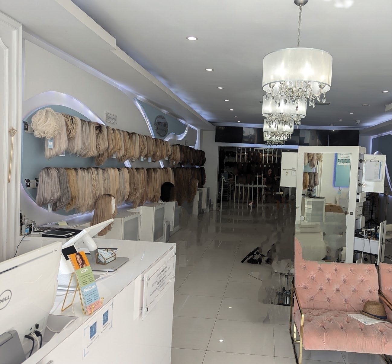 157-163 N La Cienega Blvd, Beverly Hills, CA à louer Photo de l’immeuble– Image 1 sur 3