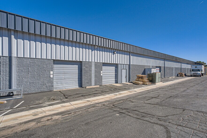 224 Commerce St, Broomfield, CO à louer - Photo de l’immeuble – Image 2 sur 6