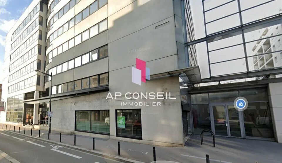 2 Boulevard Vauban, Montigny-le-Bretonneux à louer - Photo de l’immeuble – Image 1 sur 5