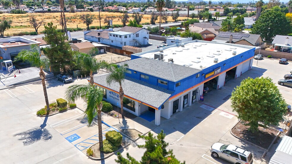 111 N Soboba St, Hemet, CA à vendre - Photo de l’immeuble – Image 1 sur 7