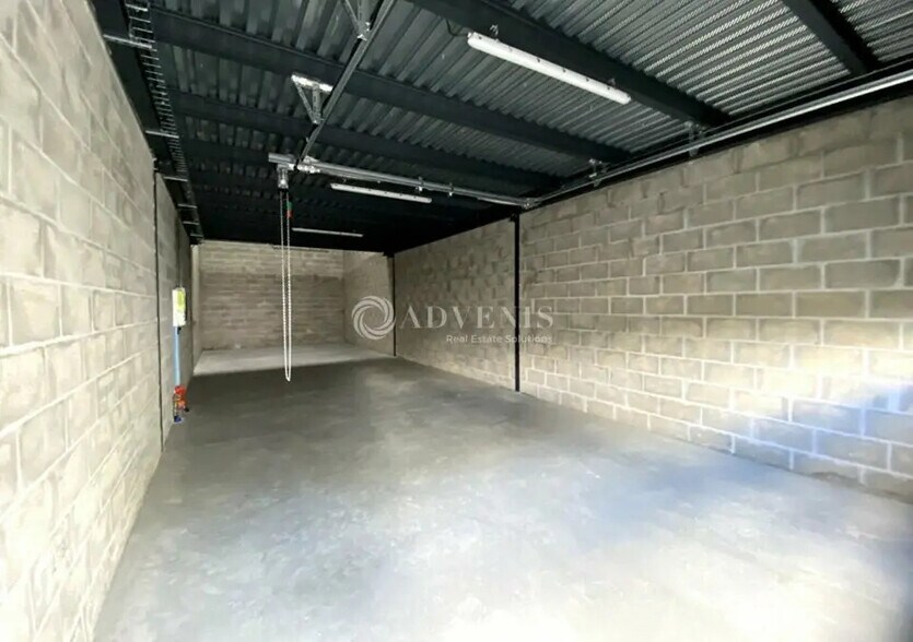 Local d'activités dans Basse-Goulaine à vendre - Photo intérieure – Image 2 sur 5