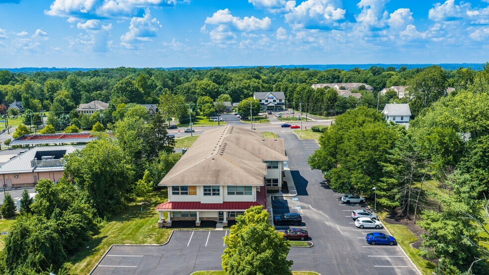 1243 Easton Rd, Warrington, PA à vendre - Photo de l’immeuble – Image 3 sur 16