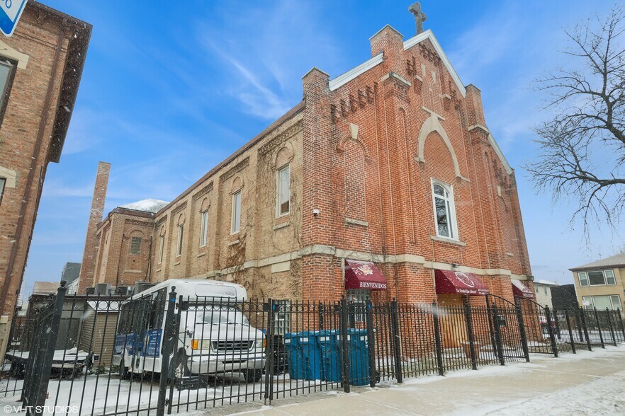 3334 S Paulina St, Chicago, IL à vendre - Photo de l’immeuble – Image 3 sur 13