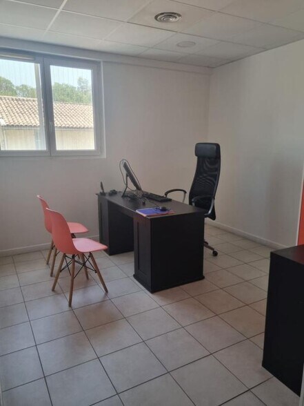 68 Avenue De Saint Julien, Marseille à louer - Photo intérieure – Image 3 sur 8