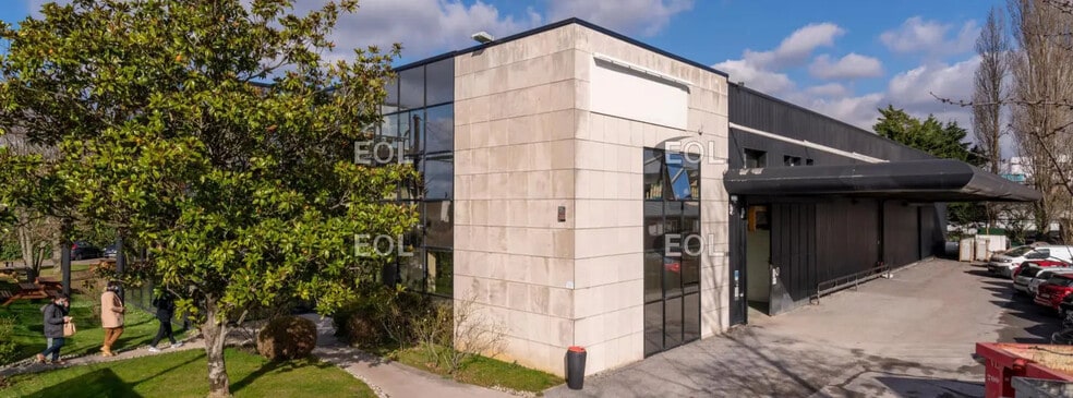 Industriel/Logistique dans Palaiseau à louer - Photo de l’immeuble – Image 1 sur 3