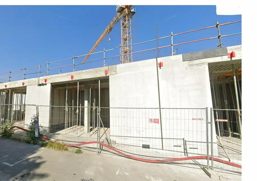 Local commercial dans Arras à louer - Photo de l’immeuble – Image 2 sur 11