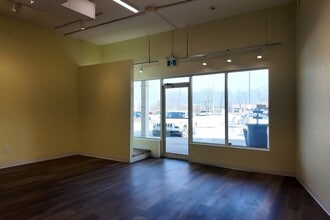 211 Martindale Rd, St Catharines, ON à louer Photo intérieure– Image 2 sur 10