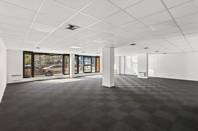 Plus de détails pour 59 Boulevard Marius Vivier-Merle, Lyon - Bureau à louer
