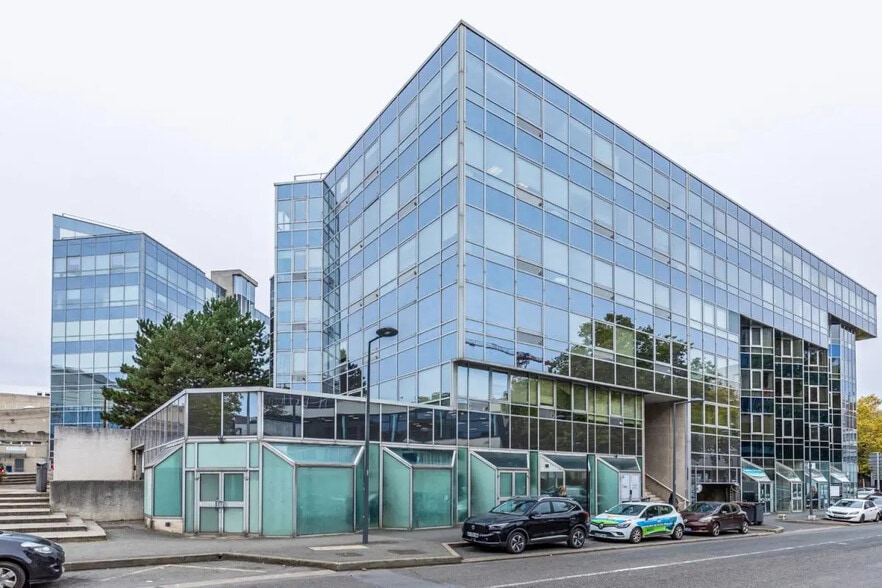 3 Rue Des Mazières, Évry-Courcouronnes à vendre - Photo de l’immeuble – Image 1 sur 16