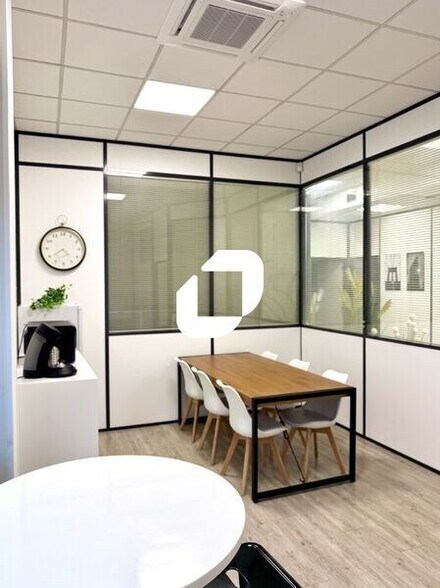 Bureau dans Levallois-Perret à louer - Photo intérieure – Image 3 sur 15