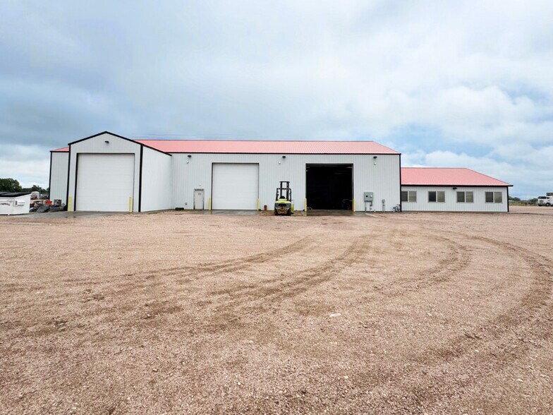 610 Lone Tree Cir, Nunn, CO à louer - Photo de l’immeuble – Image 2 sur 29