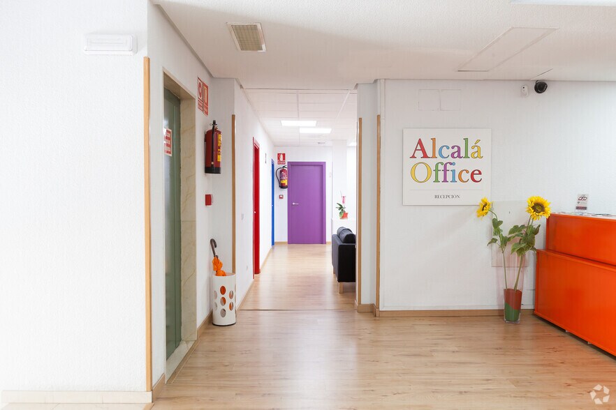Avenida de Madrid, 48, Alcalá de Henares, Madrid à louer - Photo de l’immeuble – Image 1 sur 47