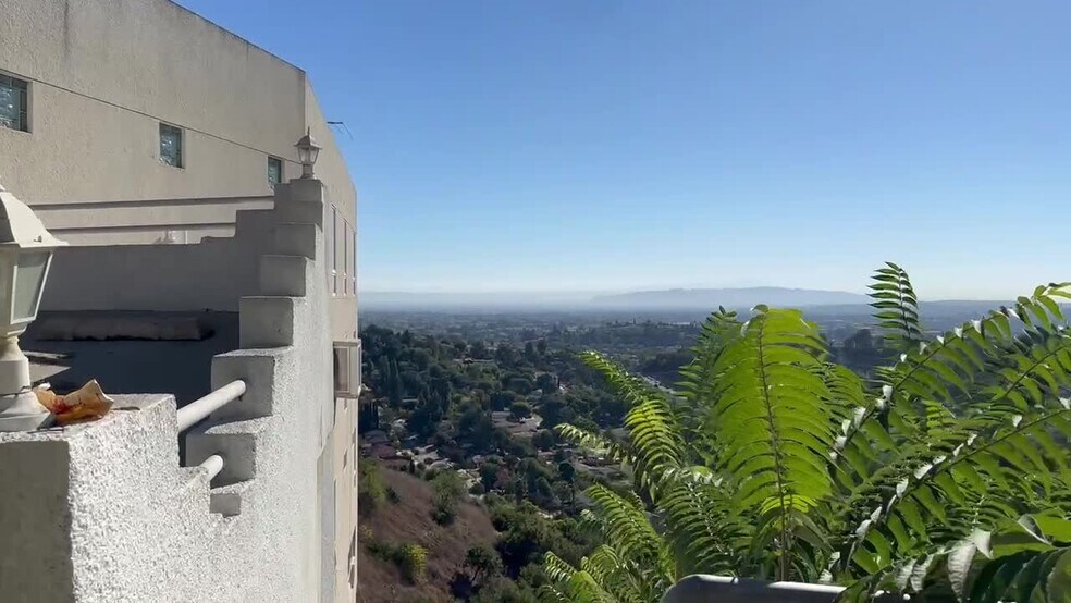 Hanscom Drive Dr, South Pasadena, CA à vendre - Vidéo sur l’annonce professionnelle – Image 2 sur 18
