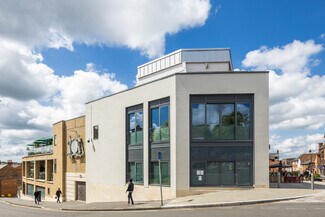 Plus de détails pour Tunsgate, Guildford - Local commercial à louer