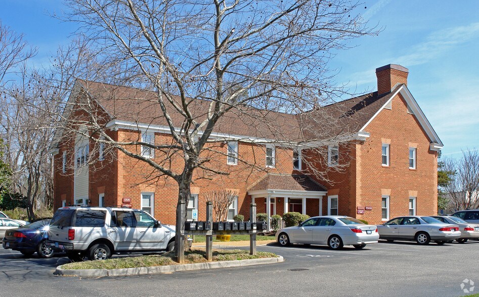 10106 Krause Rd, Chesterfield, VA à louer - Photo de l’immeuble – Image 1 sur 18