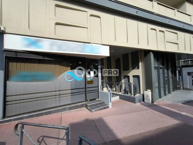 Plus de détails pour Bureau à vendre