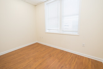 15 Valley St, South Orange, NJ à louer Photo intérieure– Image 1 sur 5