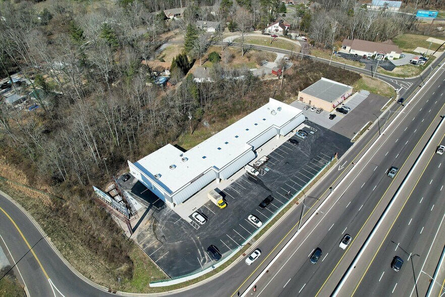 3125 - 3169 Lakemoor View Rd, Knoxville, TN à louer - Photo de l’immeuble – Image 3 sur 4