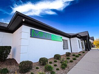 Plus de détails pour 15 N Wolf Rd, Northlake, IL - Local commercial à vendre