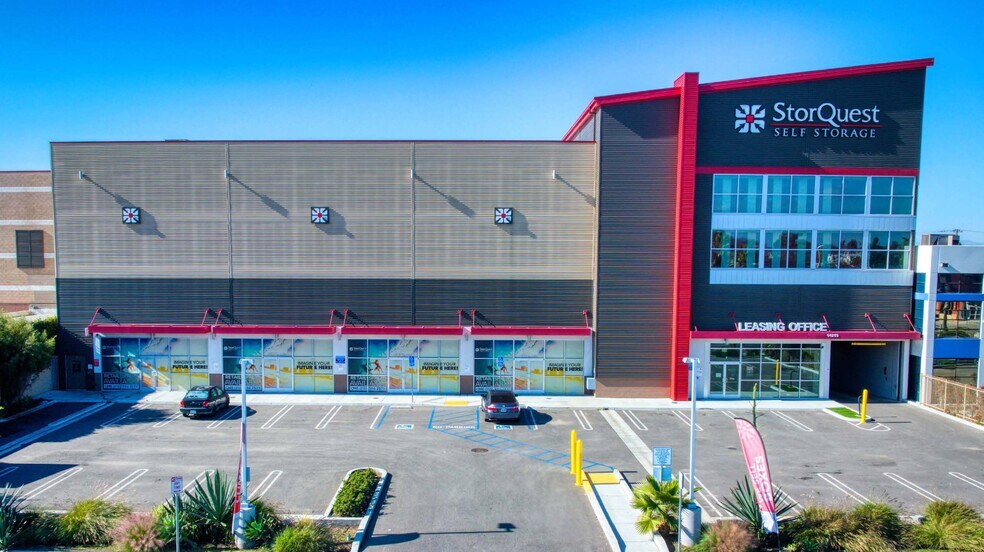 14215 S Normandie Ave, Gardena, CA à louer - Photo de l’immeuble – Image 3 sur 10